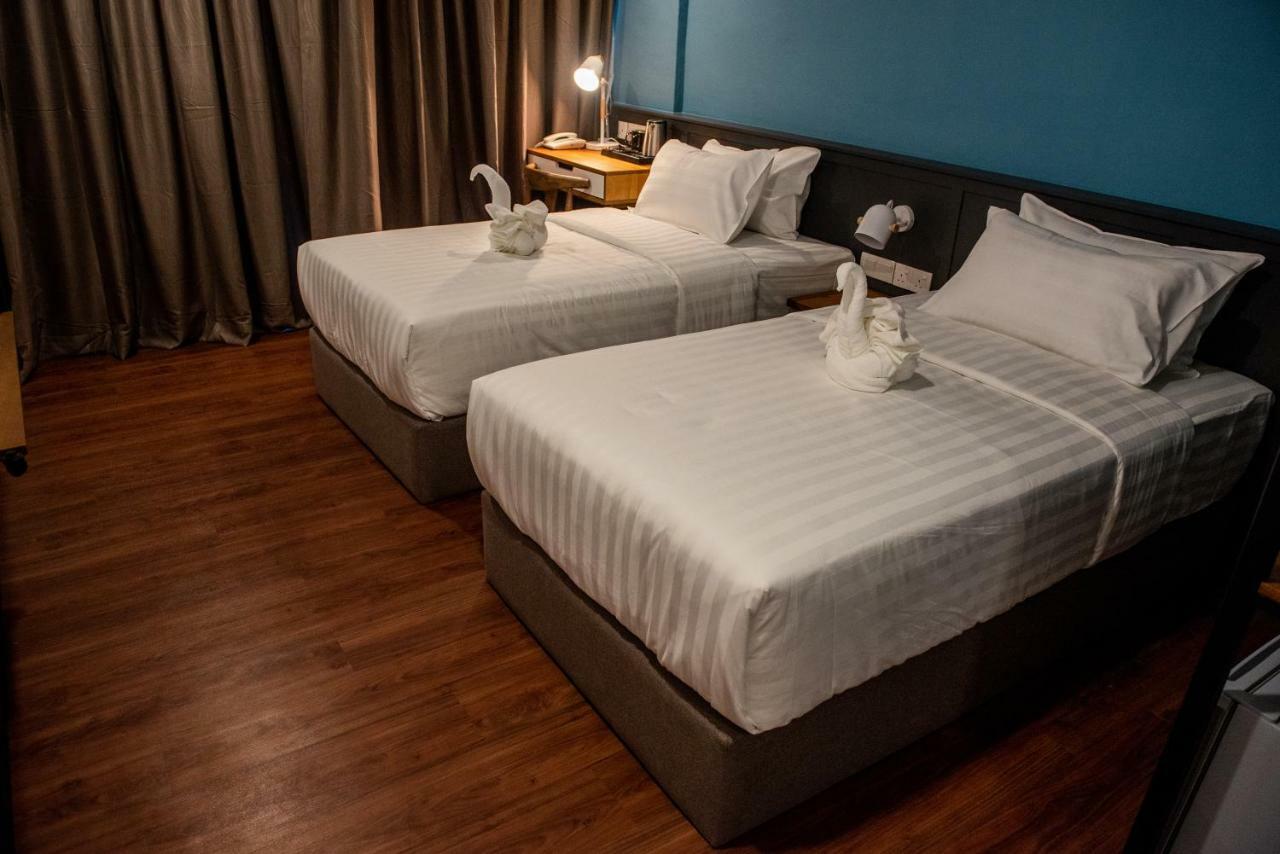 O&G Hotel Parit Buntar Eksteriør billede